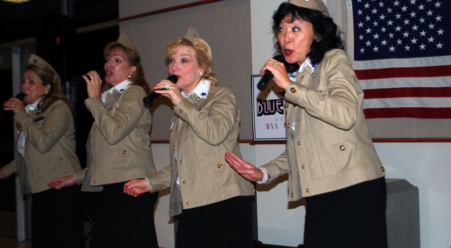 2012 V&C Swingin' Blue Stars of the USS Hornet entertains